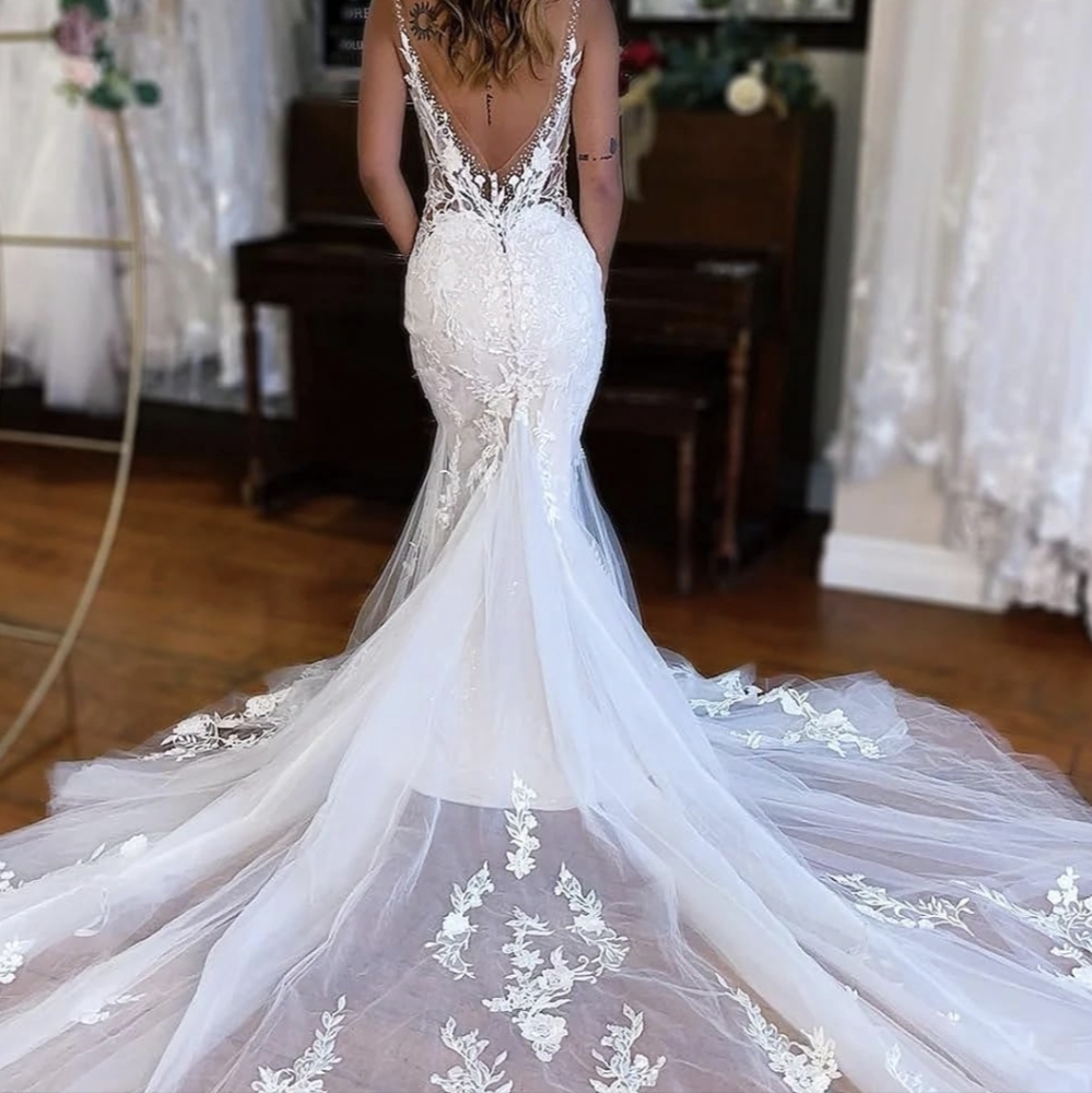 BRAND NEW 2024 beaded mermaid gown for Bride - Picture 2 of 2